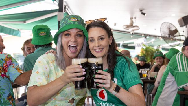 Experts say there is no evidence that Irish migrants on working holiday visas are taking Australian jobs or housing. Picture: Floss Adams.