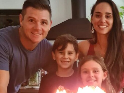 Tim and Anna Ashman with their two kids Arli, 7, and Kahu, 10 who have been locked out of Queensland since June 18.