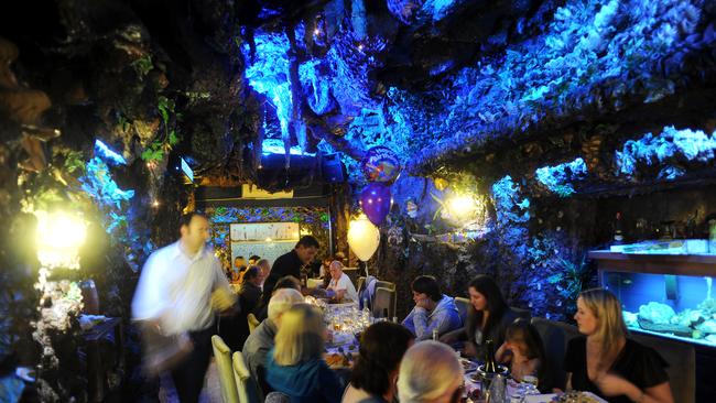 Gangster haunt... The Grotta Capri restaurant at Kensington where Underbellywas filmed.