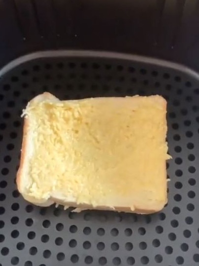 He puts it into an air fryer at 200c between five and seven minutes. Picture: TikTok/airfryerguy