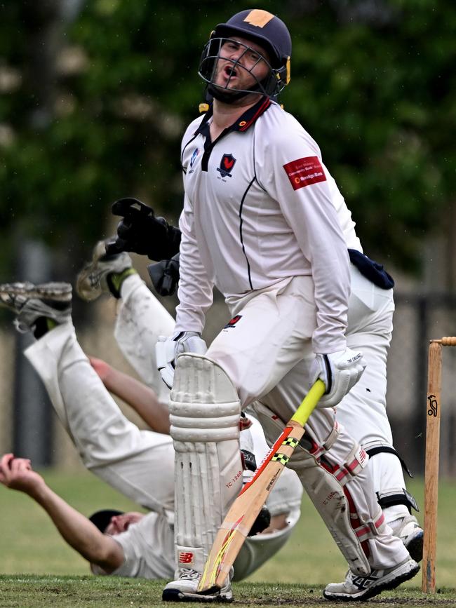 Simon Black takes a catch for Plenty Valley. Picture: Andy Brownbill