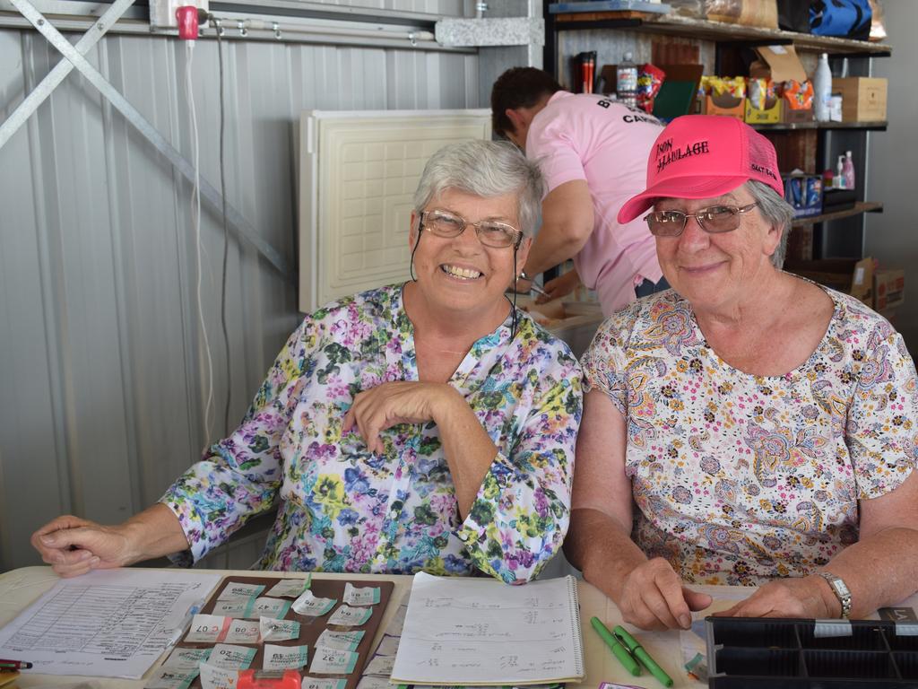 Yvonne Wolski and Del Henningsen at the 2019 Brigalow Bush Carnival.