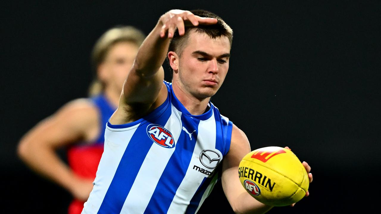 Roos’ ‘balancing act’ with young gun