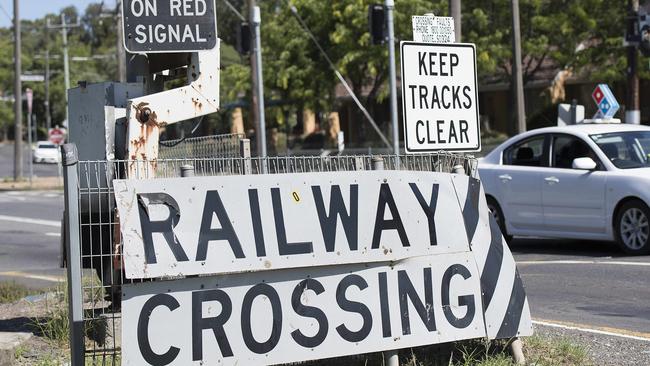 Train commuters will be forced onto buses for level crossing removals.  Picture: Ellen Smith