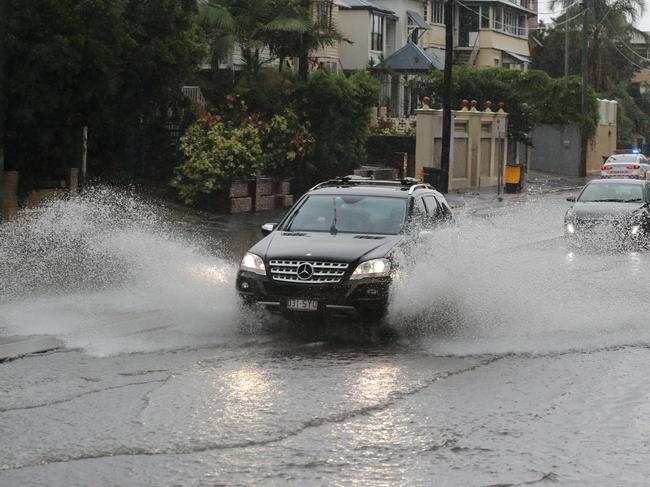 Flooding at South Brisbane in Vulture Street.