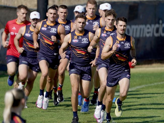 Crows Training at West Lakes - Recruit Alex Neal-Bullen, number 28, leads his running group in a time trial. 25 November 2024. Picture: Dean Martin