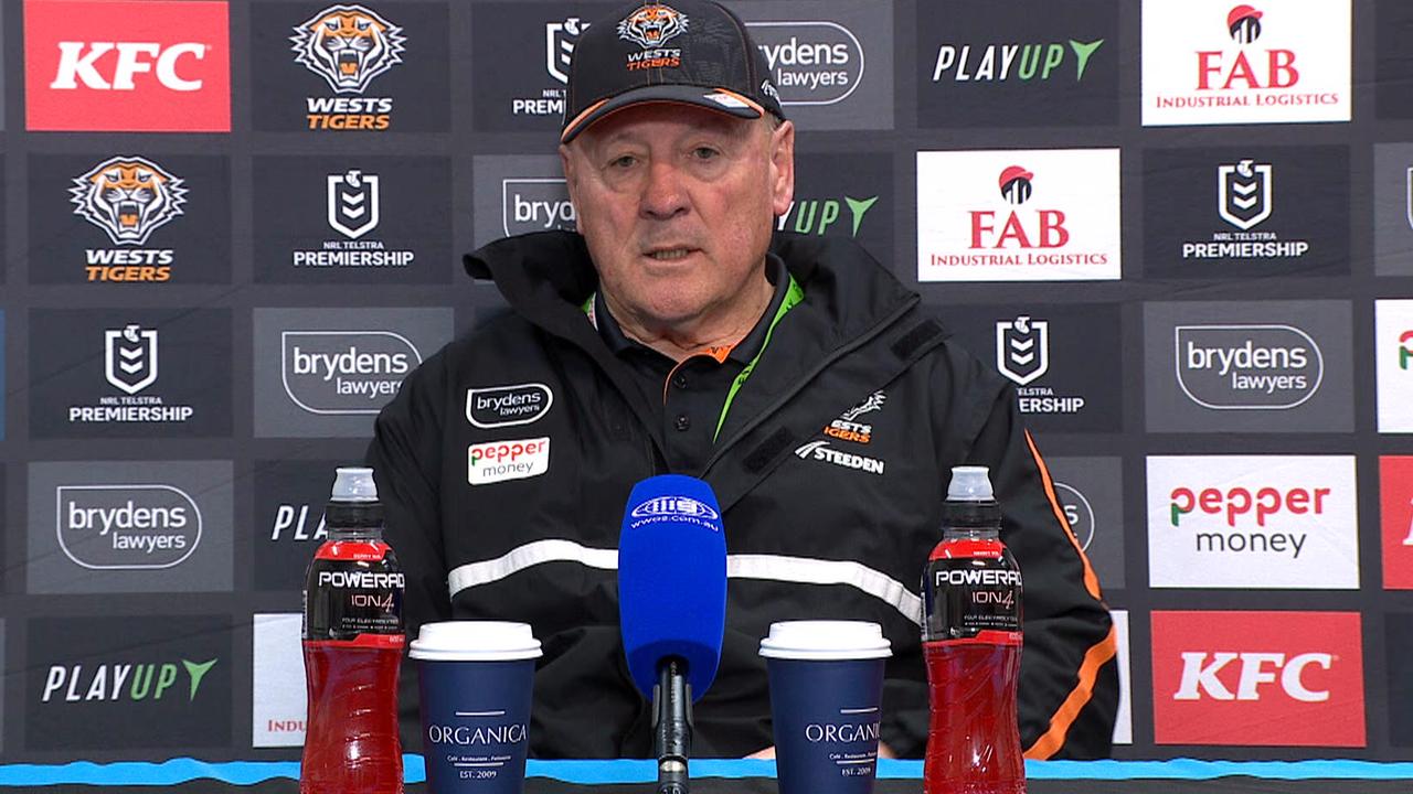 Wests Tigers coach Tim Sheens was not happy with the refs. Fox League.