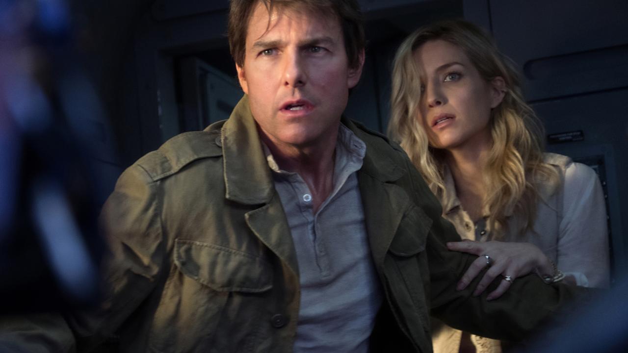 Annabelle Wallis and Tom Cruise in The Mummy. Picture: Universal Pictures.