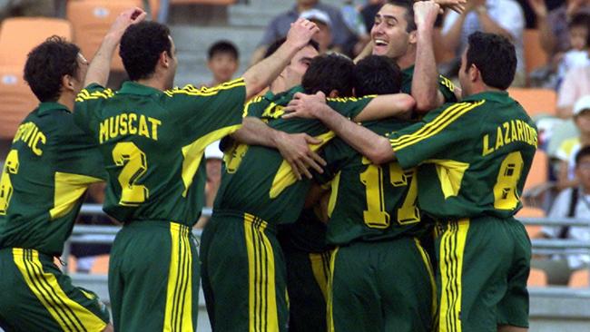 The Socceroos celebrate Clayton Zane’s winner back in 2001 against France.