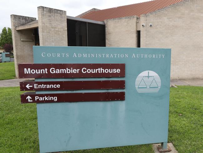 Mt Gambier trip.The Mt Gambier Courthouse.12th October 2020. Pic Tait Schmaal.