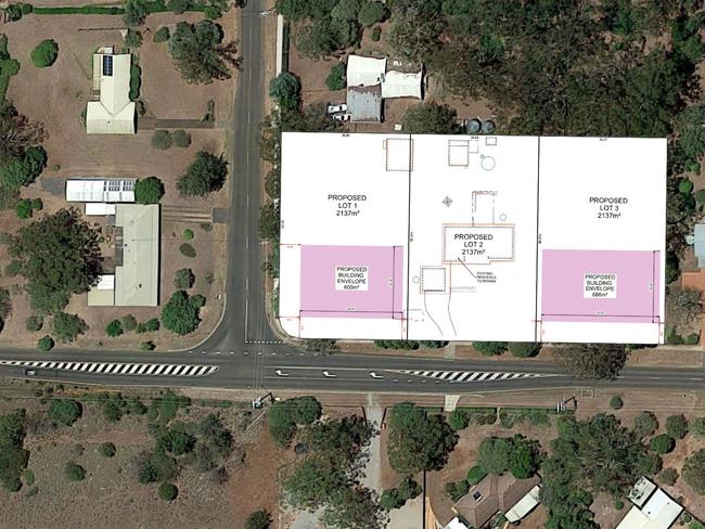 Applicant Lennox Geoffrey Wildman has lodged plans with the Toowoomba Regional Council to subdivide a 6100 sqm lot on the corner of Kuhls and Cawdor Roads in Highfields into three even parcels.