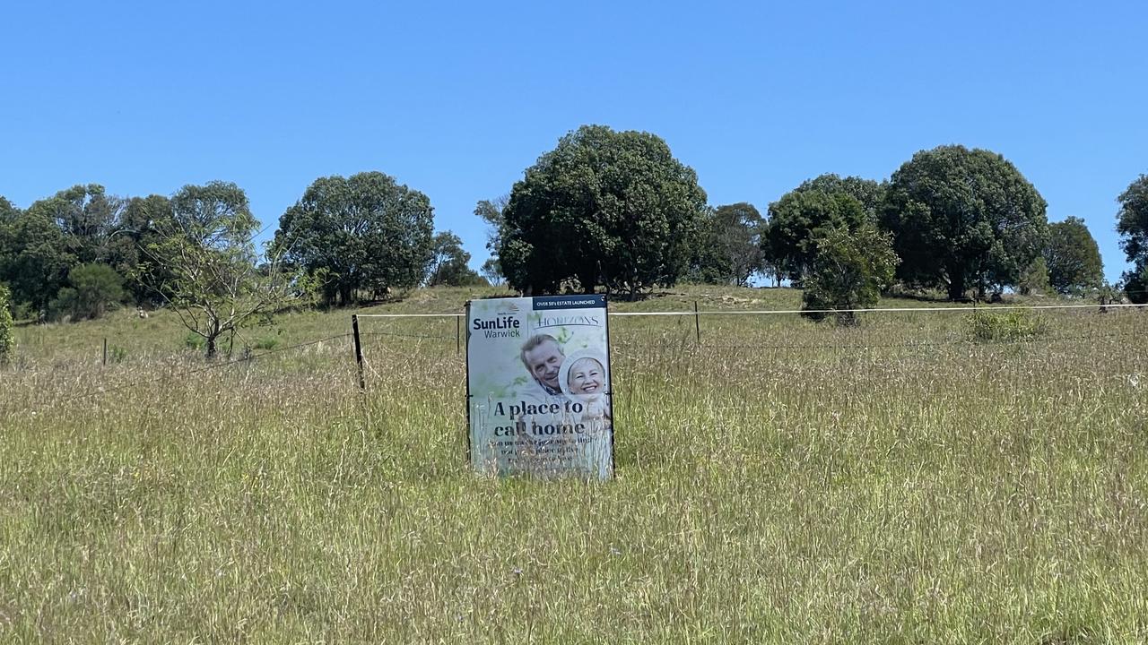 Sign outside SunLife Warwick development. October 17, 2024. (Photo: NRM)