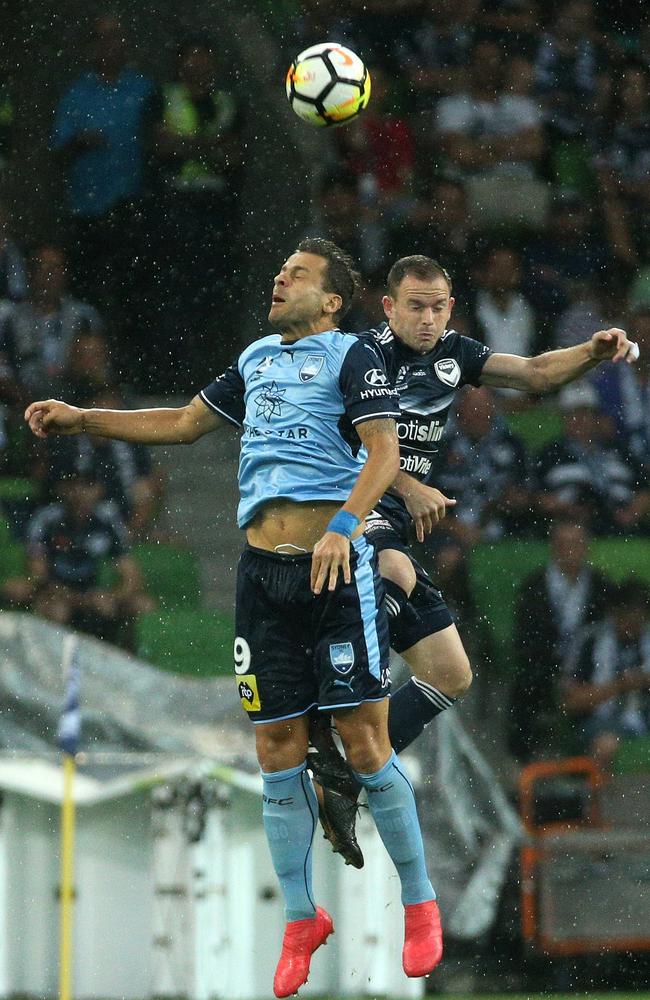 Bobo (left) contests with Leigh Broxham.