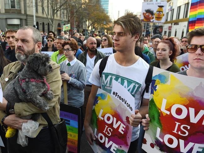 Australia Tops Gay Weddings In Uk Consulates Au — Australia S Leading News Site