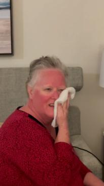 Hilarious moment mum thinks tanning oil was sunscreen