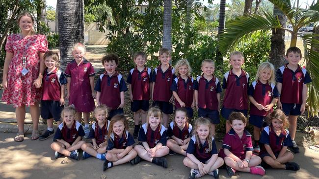 Moranbah East State School 2022 Prep class. (L-R) Back row: Teacher Amy Dunstan, James Lindenberg, Ariell Bernard, Rokko Harvey, Hayman Crothers, Burkley Easedale, Franklin Sheahan, Kayden Brooks, Thomas Bereyne, Taj McKerihan, Archer Firman; front row: Zoe Cork, Allyce Isaacs, Erilyn Mollis, Amelia Walsh, Harper Matthews, Emily Stone, Audrey Booth, Denver Ferguson. Picture: Contributed MKY2022PREP