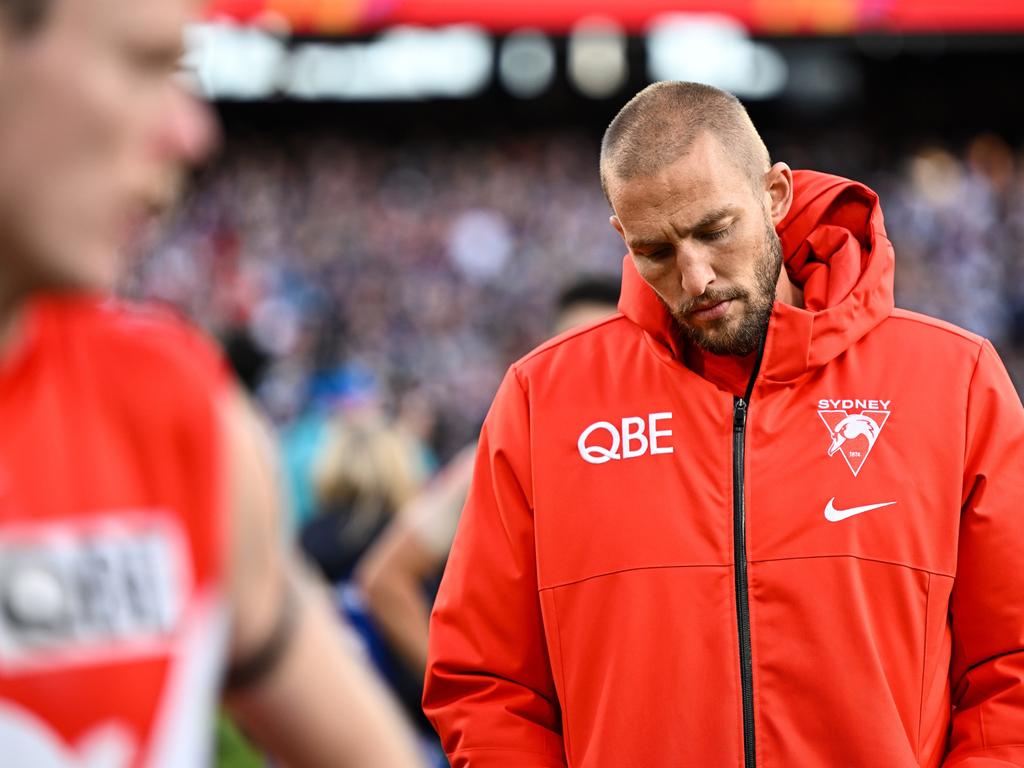 MELBOURNE, AUSTRALIA – SEPTEMBER 24: Sam Reid of the Swans looks upset after the loss during the 2022 Toyota AFL Grand Final match between the Geelong Cats and the Sydney Swans at the Melbourne Cricket Ground on September 24, 2022 in Melbourne, Australia. (Photo by Daniel Carson/AFL Photos via Getty Images)