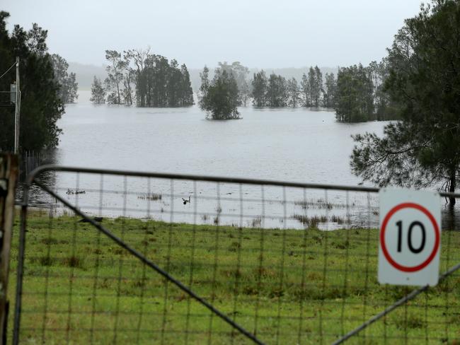 Wet weather mid north coast. Flooded paddocks in Kempsey after the weekends heavy rain. Pic Nathan Edwards