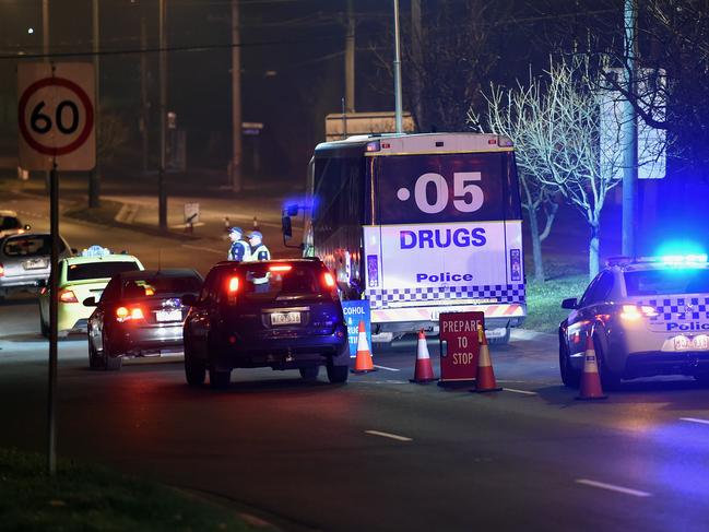 VicPol booze bus operation.  Cnr of Mt Dandenong Rd and Dorsett Rd, Croydon.  Picture: Andy Brownbill