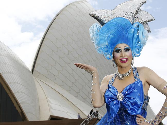 Prada Clutch outside the Sydney Opera House. PradaÕs Priscillas: An All-Male Revue cleberatng the history of Drag in Australia comes to the Joan Sutherland Performing Arts Centre on October 6.  Picture: John Appleyard