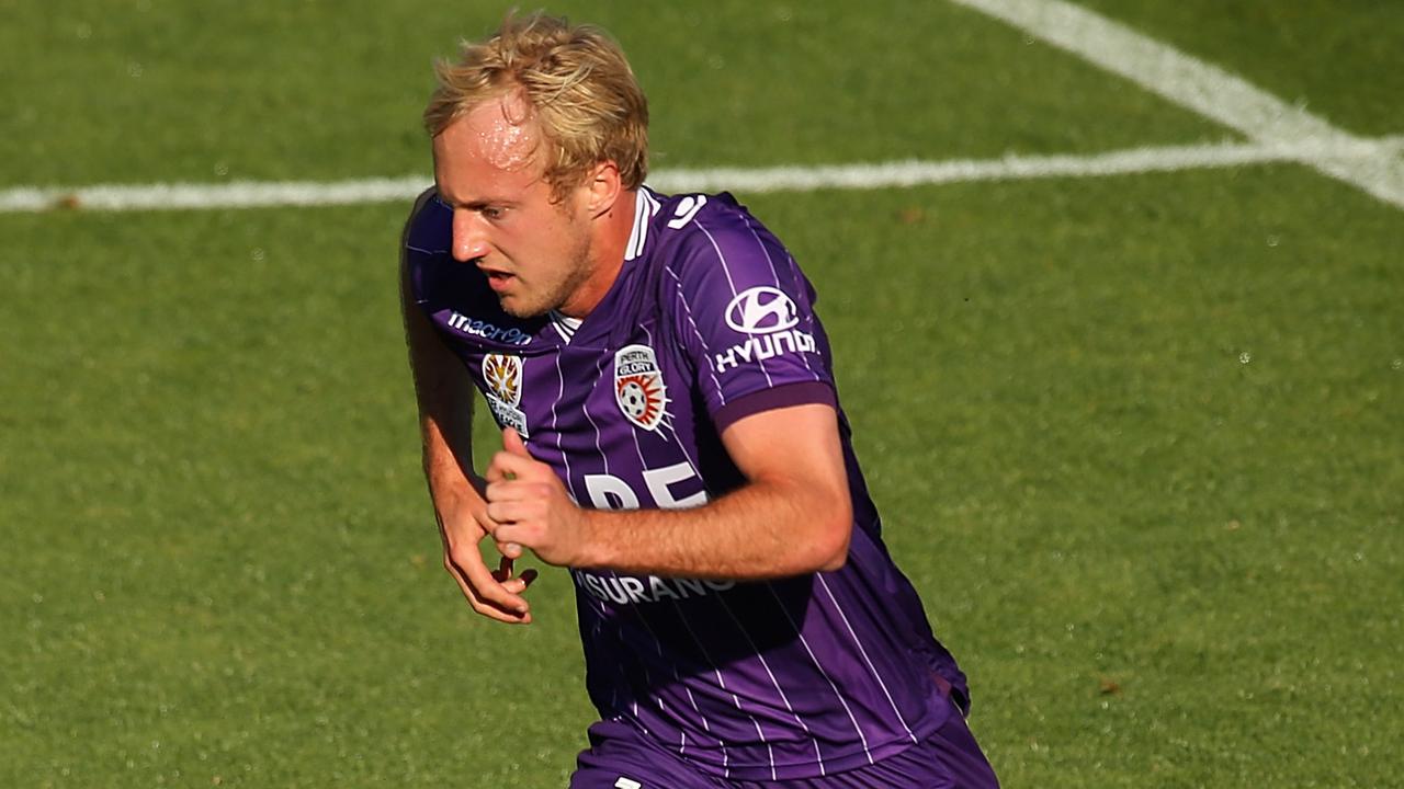 PERTH, AUSTRALIA - NOVEMBER 01: Mitch Nichols of the Glory controls the ball during the round four A-League match between Perth Glory and the Newcastle Jets at nib Stadium on November 1, 2014 in Perth, Australia. (Photo by Paul Kane/Getty Images)