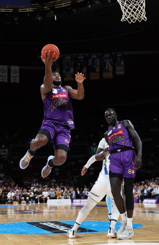 Cameron Oliver gets up for the Kings. Picture: Getty Images