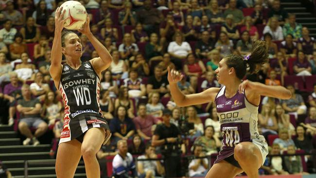 Ash Brazill in action for Collingwood’s netball team. Picture: Adam Armstrong