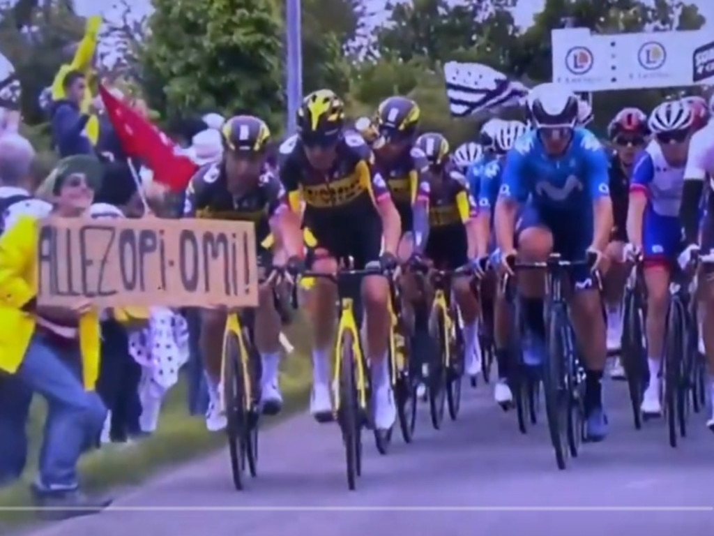 tour-de-france-2021-crash-video-organisers-to-sue-fan-spectator-sign