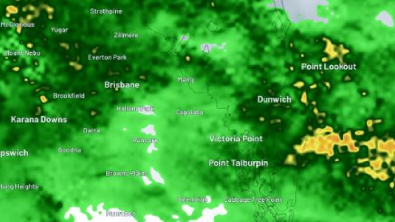 Qld Easter Weather Warnings Of Chaos For Seq With Incoming 100mm Deluge Gold Coast Bulletin 