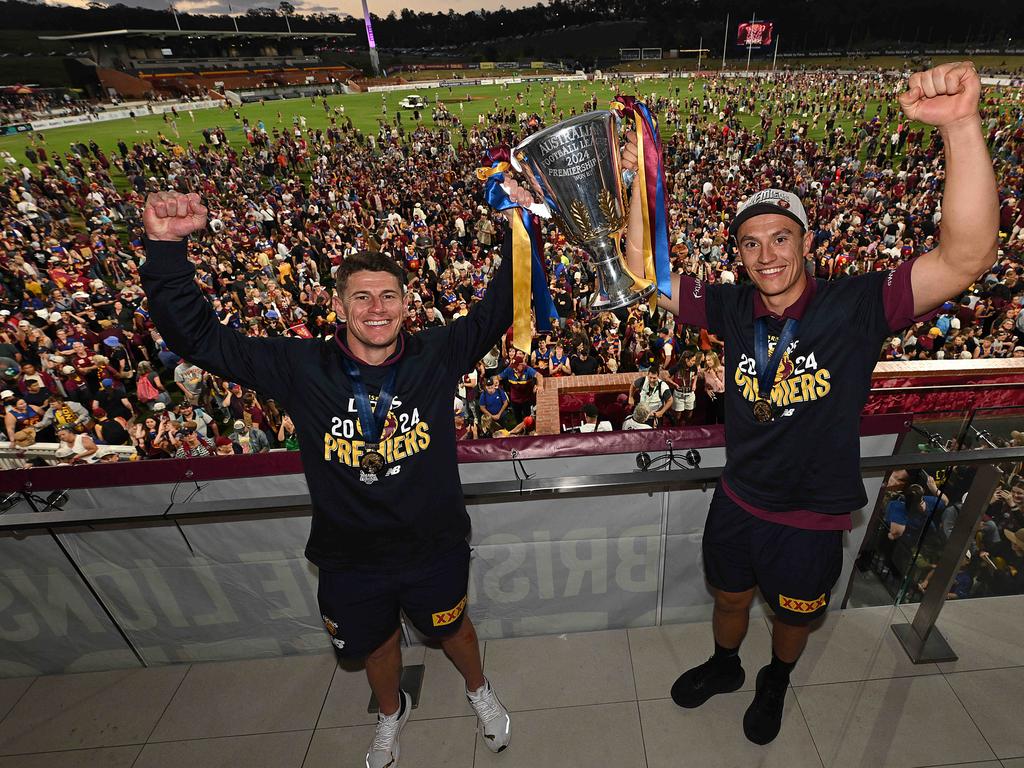 The NRL is at war against the AFL in Queensland. Here over 6000 Brisbane Lions fans flocked to greet their heroes after the 2024 grand final.