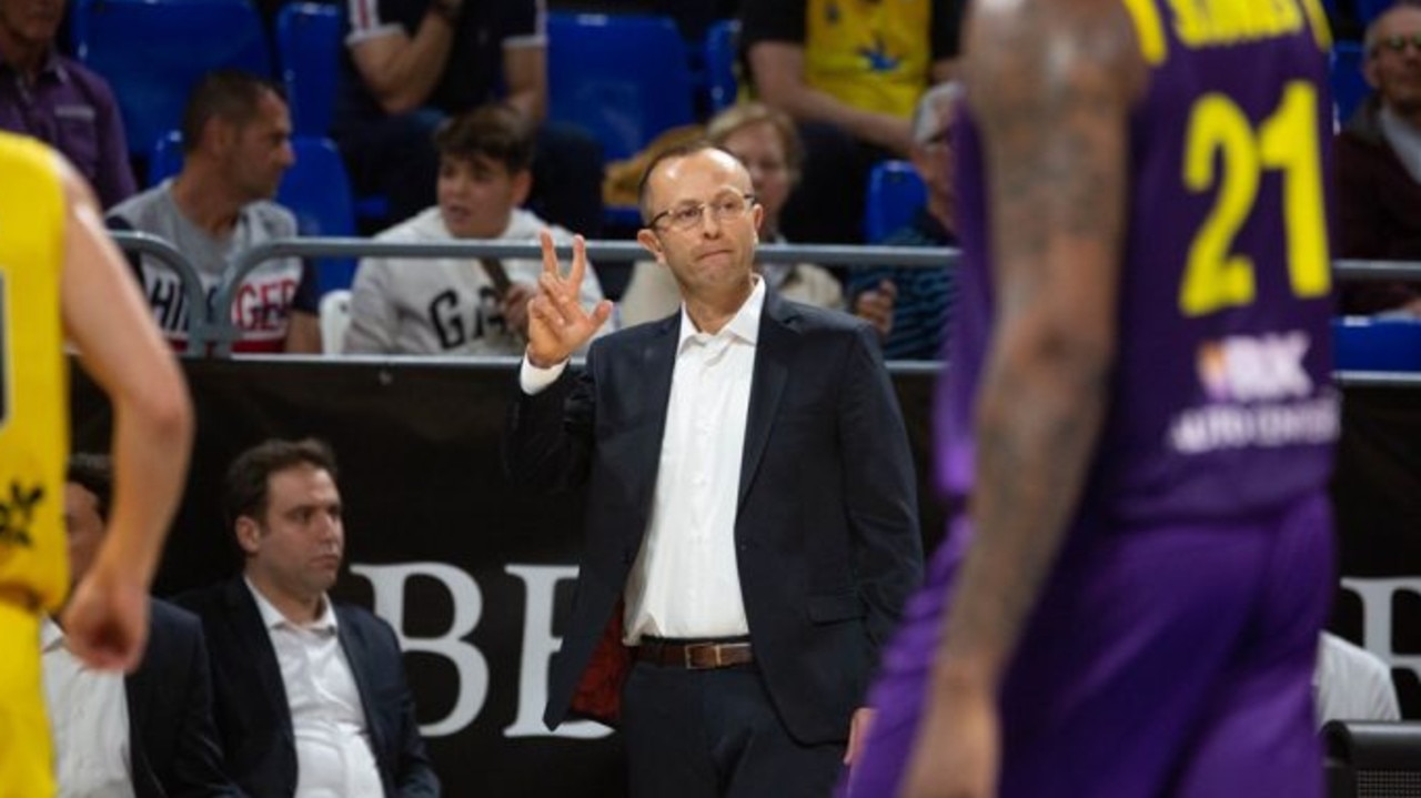 Dan Shamir will be the Breakers' new head coach.