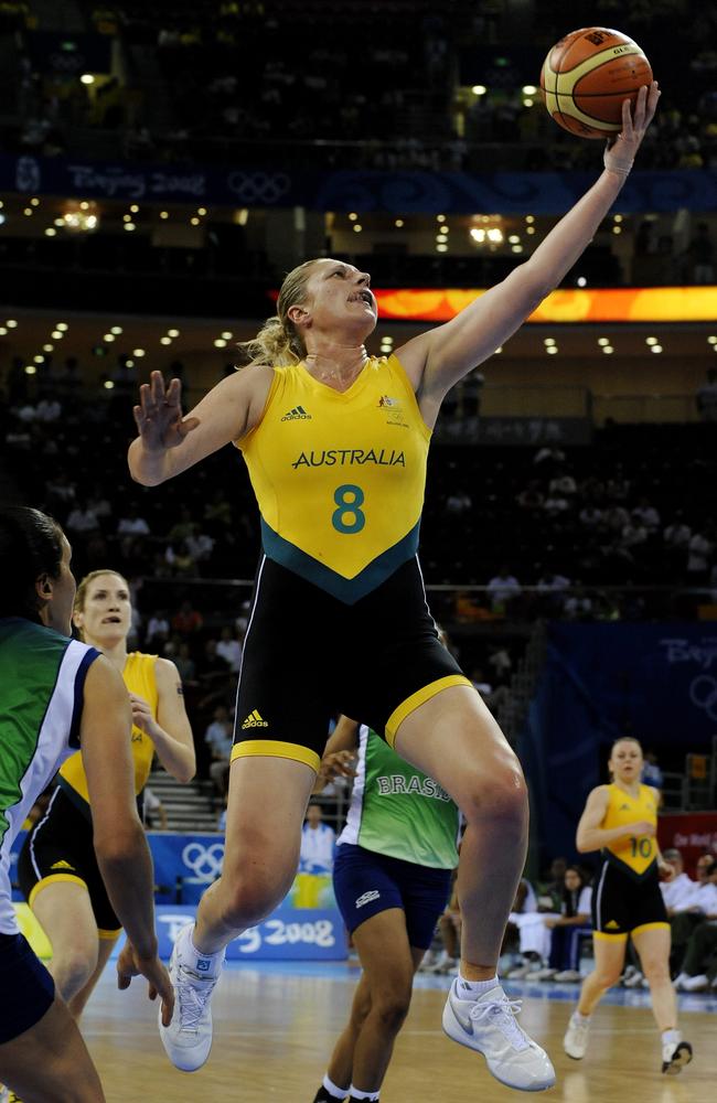 Suzy Batkovic goes to the basket in the Beijing Olympics 2008.