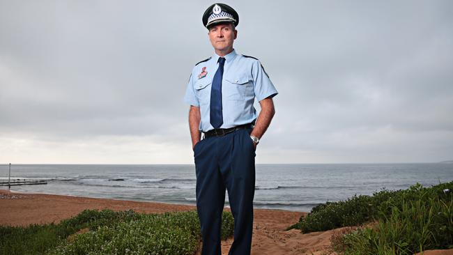 Superintendent Joe McNulty: “It is really irregular for bodies that may have entered the ocean at the Gap or Dover Heights to end up on the south coast”. Picture: Adam Yip