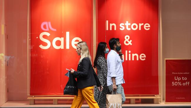 Mounting concerns around rate hikes weigh on consumer confidence. Picture: David Swift