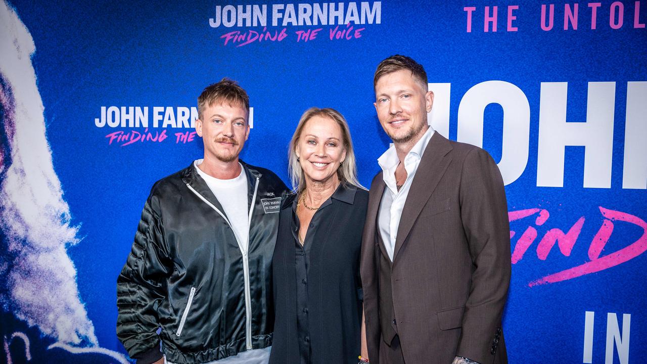 Gaynor Wheatley with James and Rob Farnham. Picture: Jake Nowakowski