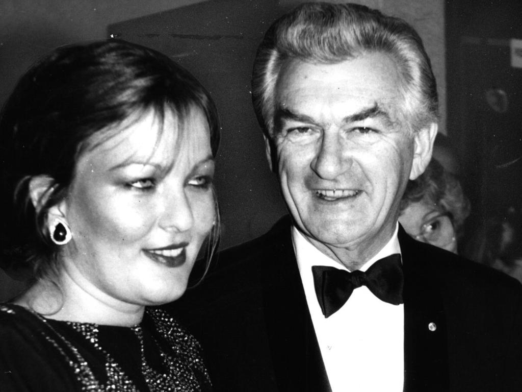 Prime Minister Bob Hawke with daughter Rosslyn Dillon at Cats premiere in Sydney, 1985.