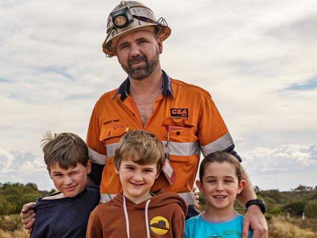 Embargoed for the Net Zero campaign please speak to Nicola Gibson on the DT picture desk before using,, Donald "Rex" Hunt outside the CSA copper mine near Cobar. From left James Hunt (10),Angus Hunt (8), Wolfgang Donaldson (6) and behind  Donald Hunt. Picture Klae McGuiness