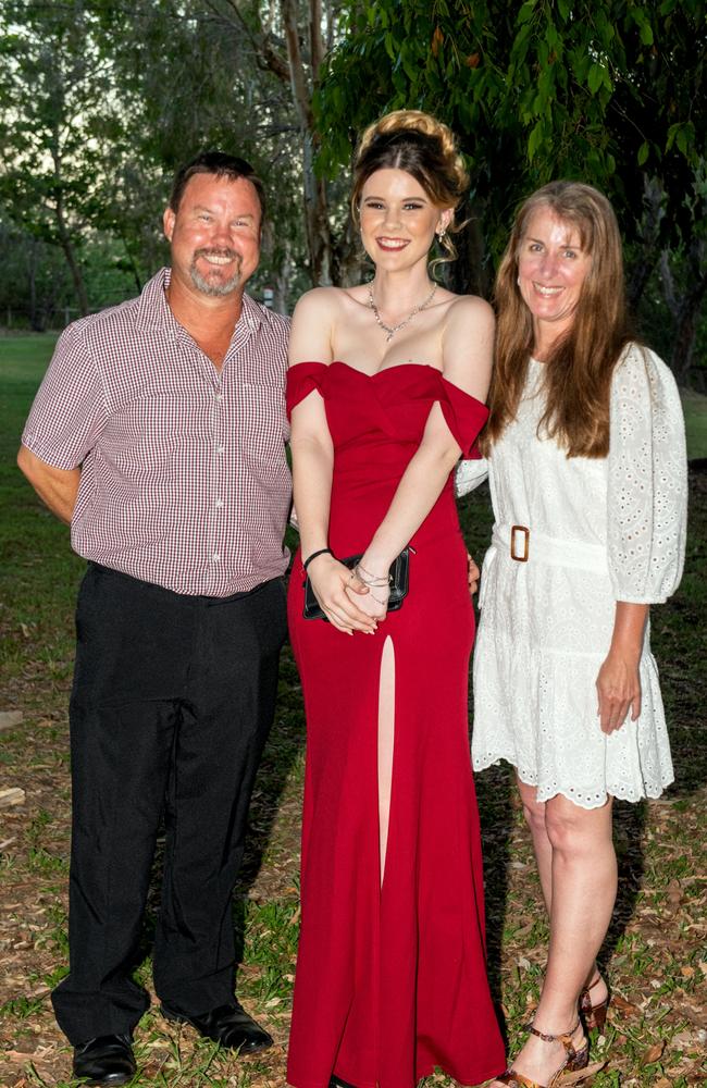 Troy Hansen, Georgia Hansen and Tina Johnson. Picture: Michaela Harlow