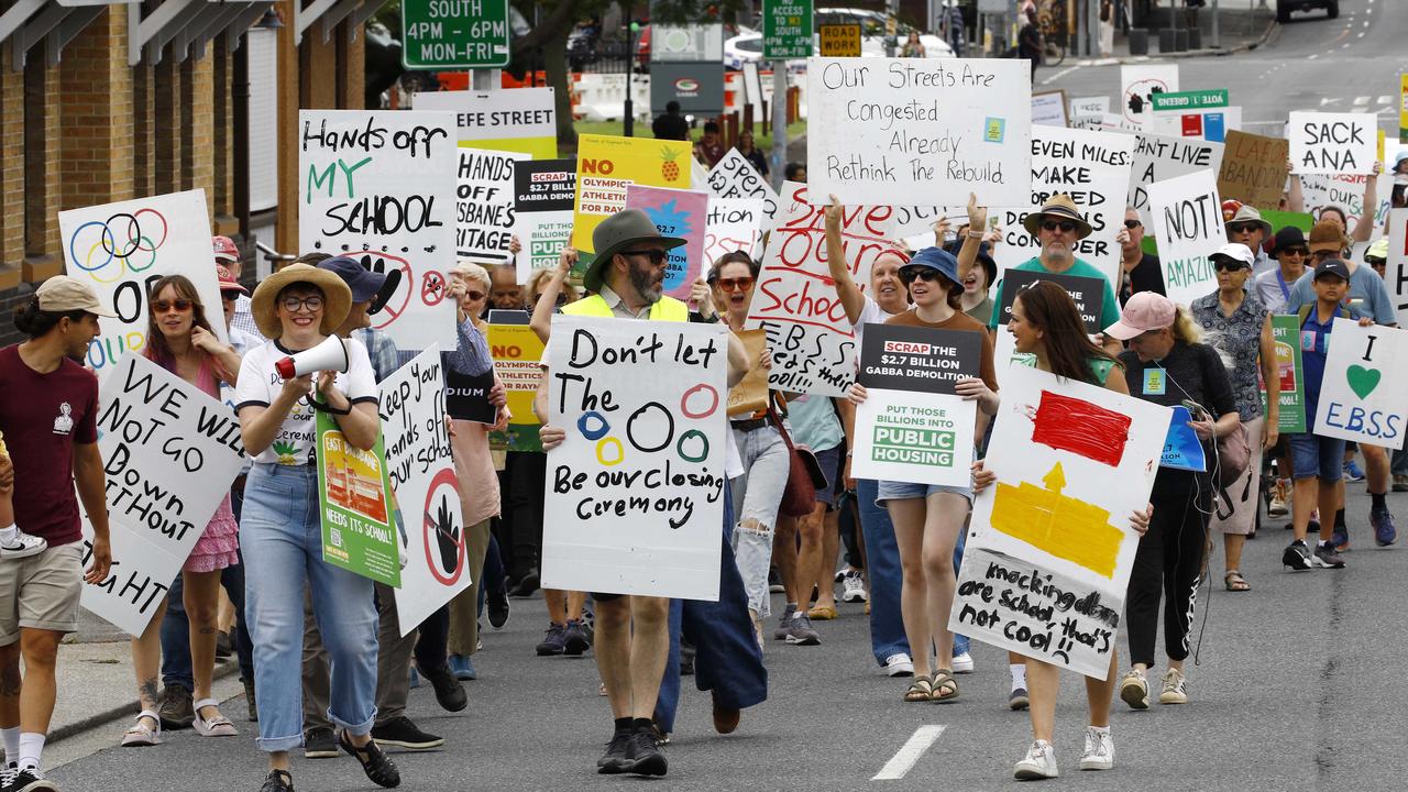 Hundreds showed up to the protest. Picture: NCA NewsWire/Tertius Pickard