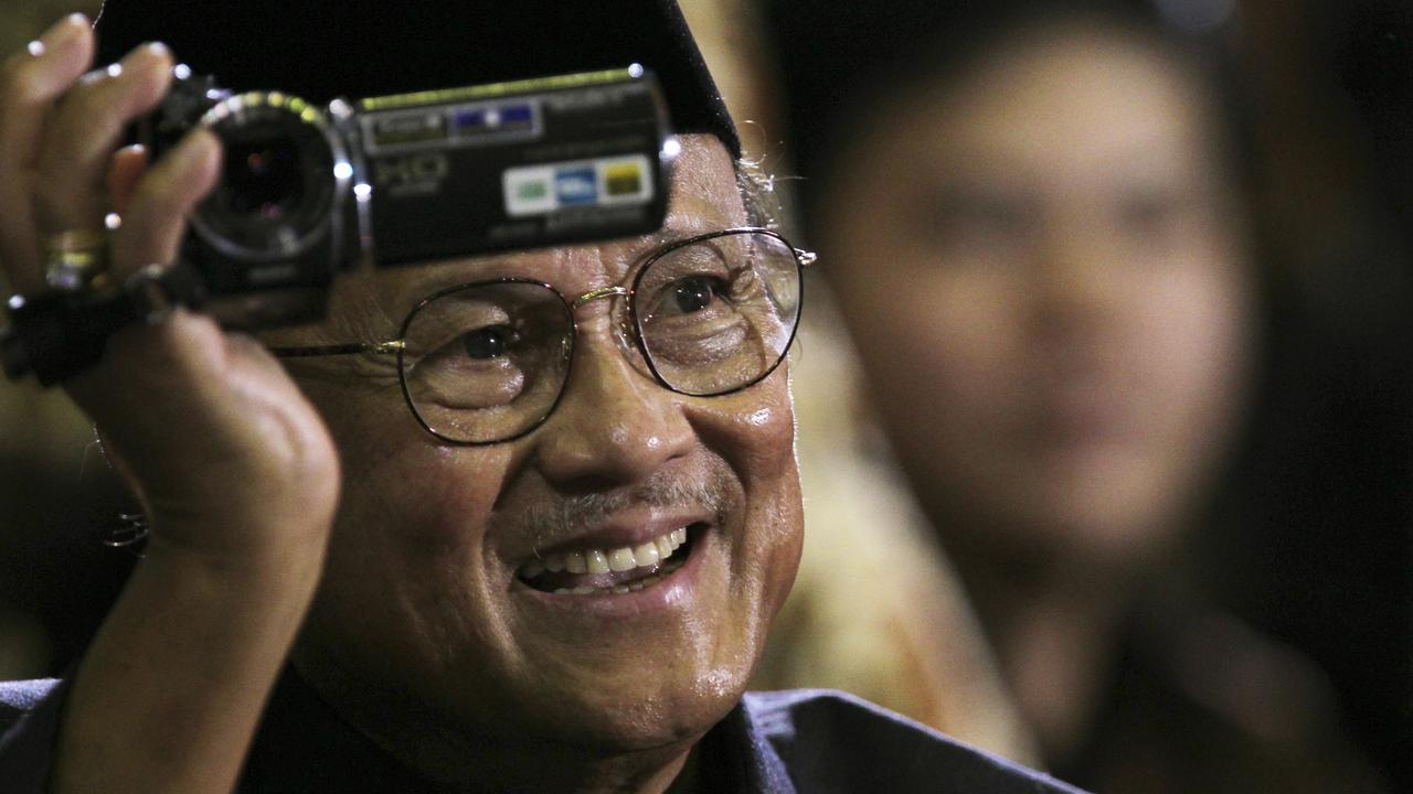 Statesman, Role Model: Former Indonesian President BJ Habibie Dies At ...