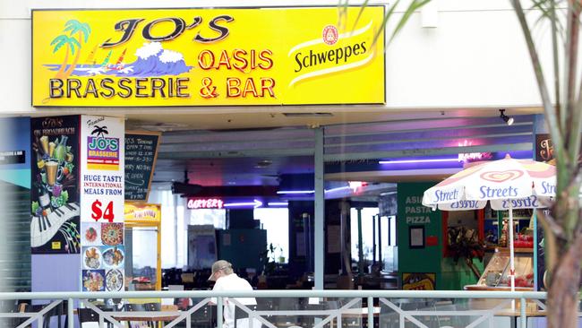 Jo's Oasis Brasserie and Bar at the Oasis Shopping Centre Broadbeach was a popular restaurant in its day.