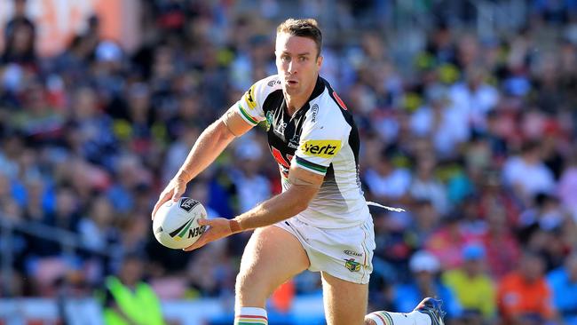 James Maloney of the Panthers runs with the ball during the round six NRL match between the Penrith Panthers and the Gold Coast Titans