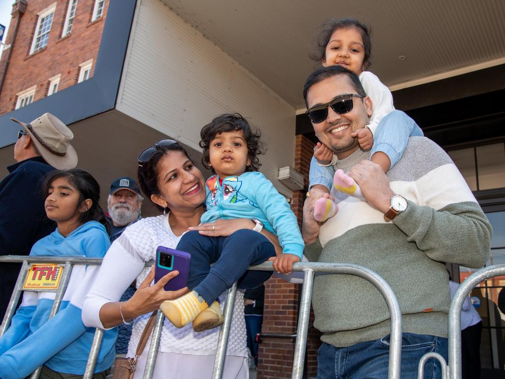 Apeksha Yadav with Krish, Navin and Kiara. Grand Central Floral ParadeCarnival of FlowersSaturday September 16, 2023