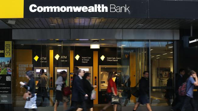 The Commonwealth Bank won’t pass on the full rate cut, but has a bonus for savers.