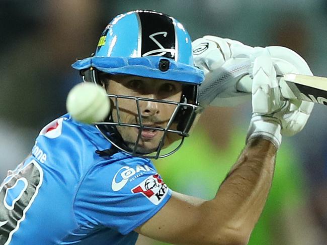 ADELAIDE, AUSTRALIA - FEBRUARY 01: Jonathan Wells of the Strikers bats during the Big bash League Finals match between the Adelaide Strikers and the Sydney Thunder at Adelaide Oval on February 01, 2020 in Adelaide, Australia. (Photo by Robert Cianflone/Getty Images)