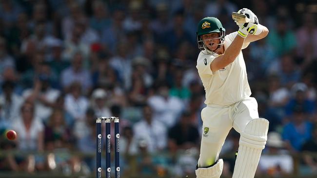 England seem to have no idea how to stop Australian captain Steve Smith.