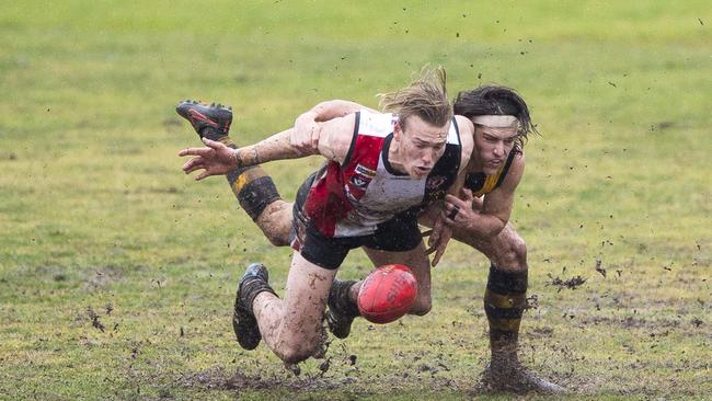 Josh Mellington playing for Benalla in 2015. Picture: Bruce Povey