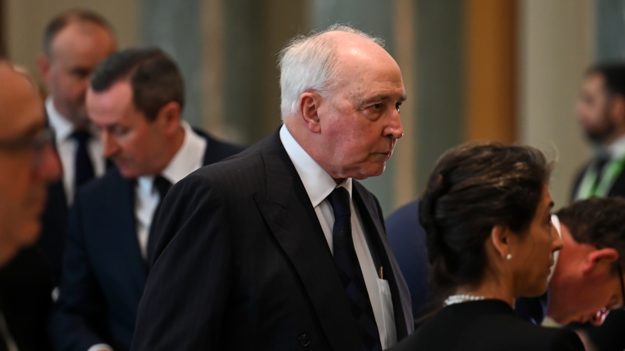 Paul Keating invited to meet with China’s Foreign Minister