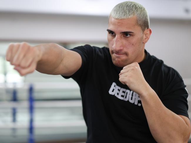 Australian heavyweight Justis Huni has landed a shock late-notice world title fight against Fabio Wardley in England on June 7. Photo: Peter Wallis.