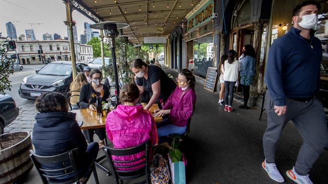 People have returned to restaurants and stores. Picture: NCA NewsWire/David Geraghty